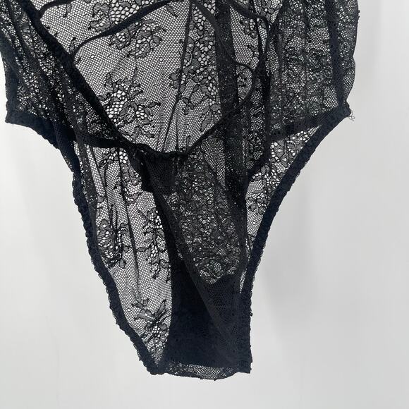 VICTORIA'S SECRET Bodysuit Size Small Lace Lingerie Black Plunge Sexy Strappy - Picture 9 of 12